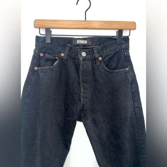 REFORMATION x LEVI’s Repurposed Black Jeans Button Fly Size 24 - Picture 2 of 14